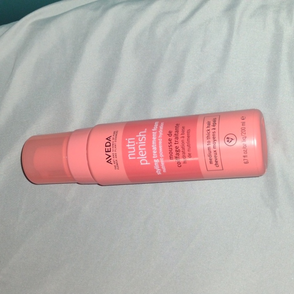 Aveda NutriPlenish Styling Treatment Foam